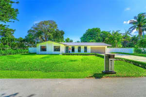 8820 182nd Ter , Palmetto Bay, FL 33157 - MLS#A11994647