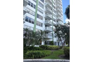 2100 Sans Souci Blvd , North Miami, FL 33181 - MLS#A11994663