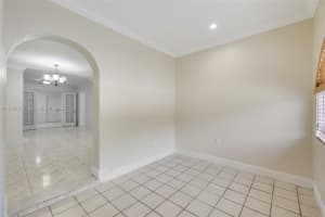 674 W 23rd St, Hialeah, FL 33010, - MLS#A11994677