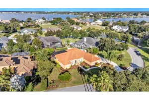 237 Mclean Point , Winter Haven, FL 33884 - MLS#A11994679