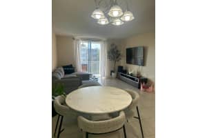 1700 Ne 191st St 304, Miami