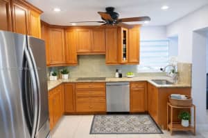 6582 1st St , Margate, FL 33063 - MLS#A11994708