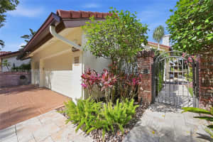 21944 Town Place Dr Boca Raton, FL 33433 - Off Market