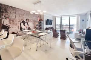 1750 Bayshore Dr , Miami, FL 33132 - MLS#A11994720