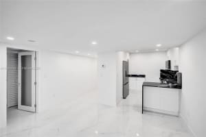 3625 Country Club Dr , Aventura, FL 33180 - MLS#A11994744