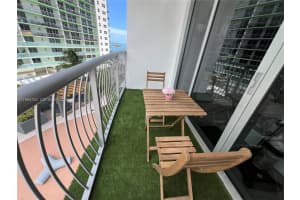 1750 Bayshore , Miami, FL 33132 - MLS#A11994753