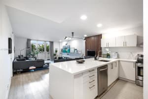 5 Island Ave, Miami Beach, FL 33139, - MLS#A11994765