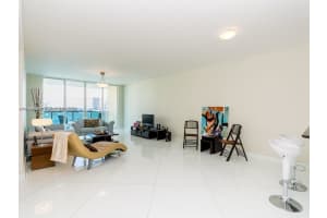 3330 190th St , Aventura, FL 33180 - MLS#A11994780