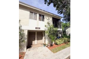 109 Gardens Dr , Pompano Beach, FL 33069 - MLS#A11994782