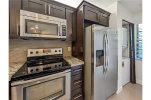 10501 Broward Blvd , Plantation, FL 33324 - MLS#A11994788