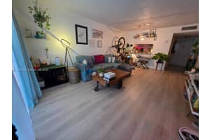 9360 Fontainebleau Blvd 503 Miami, FL 33172 - MLS#A11994798