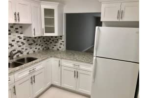 5530 Lakewood Cir N , Margate, FL 33063 - MLS#A11994827