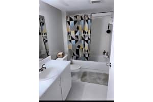 900 SW 142nd Ave APT 114L, Pembroke Pines, FL 33027, - MLS#A11994847
