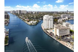 111 Golden Isles Dr , Hallandale Beach, FL 33009 - MLS#A11994848