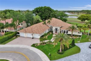 2512 Princeton Court, Weston