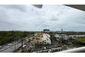 13499 Biscayne Blvd , North Miami, FL 33181 - MLS#A11994861