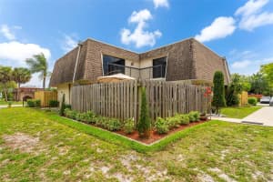 8106 23rd St , North Lauderdale, FL 33068 - MLS#A11994883