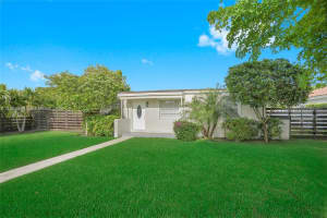 5401 97th Ct , Miami, FL 33165 - MLS#A11994894
