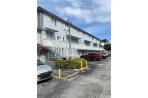 8031 8th St , Miami, FL 33126 - MLS#A11994932