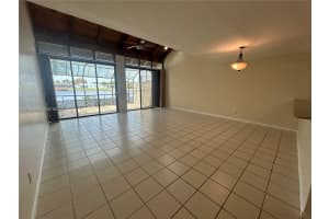 1660 113th Way , Pembroke Pines, FL 33026 - MLS#A11994939