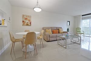 1100 Colony Point Cir APT 419, Pembroke Pines, FL 33026, - MLS#A11994944