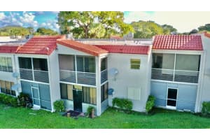 7435 Woodmont Ter , Tamarac, FL 33321 - MLS#A11994950