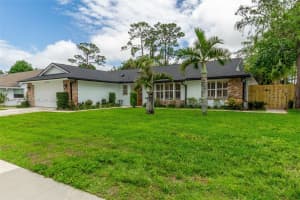 13976 Aster Ave Wellington, FL 33414 - MLS#A11994953
