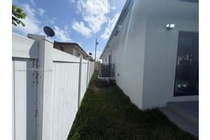 644 6th Ct , Hallandale Beach, FL 33009 - MLS#A11994977