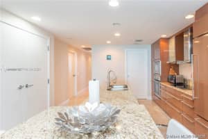 3801 Collins Ave , Miami Beach, FL 33140 - MLS#A11994981