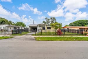 1830 26th Ter , Fort Lauderdale, FL 33311 - MLS#A11994985