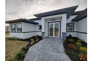 716 NW 37th Ave, Cape Coral, FL 33993, - MLS#A11994996