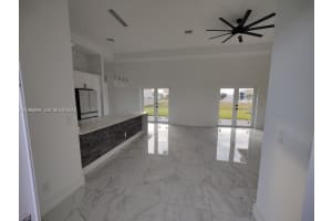 716 NW 37th Ave, Cape Coral, FL 33993, - MLS#A11994996