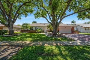 9600 NW 18th St #0, Plantation, FL 33322, - MLS#A11995004