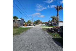 5735 Green Ln , Stuart, FL 34997 - MLS#A11995033