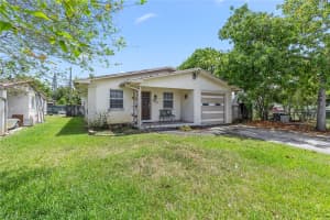 6330 Funston St , Hollywood, FL 33023 - MLS#A11995062