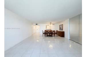 3800 Ocean Dr , Hollywood, FL 33019 - MLS#A11995066