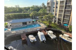 21 Royal Palm Way 5060, Boca Raton