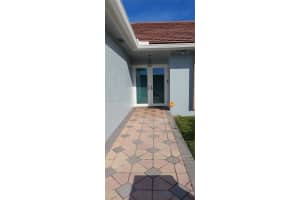 18921 W Oakmont Dr, Hialeah, FL 33015, - MLS#A11995075