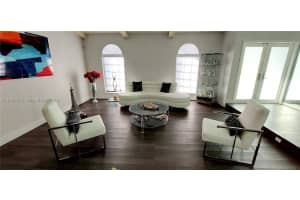 18921 W Oakmont Dr Hialeah, FL 33015 - MLS#A11995075