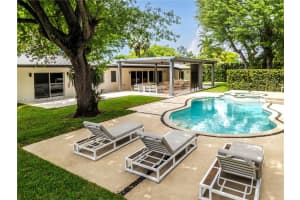 8525 54th Ct , Miami, FL 33143 - MLS#A11995078