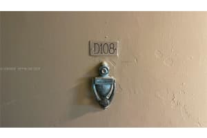 10801 109th Ct , Miami, FL 33176 - MLS#A11995082