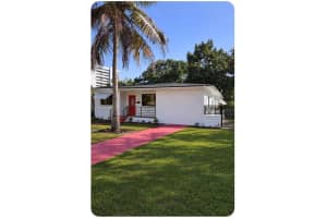 280 Ne 48th Ter, Miami