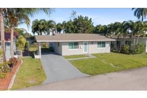 5402 25th Ter , Tamarac, FL 33309 - MLS#A11995089