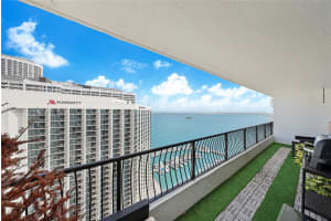 555 15th St , Miami, FL 33132 - MLS#A11995091