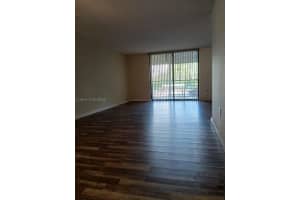 1300 St Charles Pl APT 222, Pembroke Pines, FL 33026, - MLS#A11995105