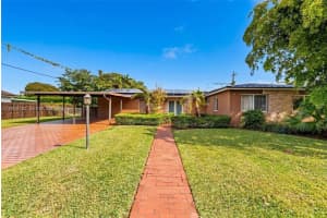 8805 Sw 81st St Miami, FL 33173 - MLS#A11995132