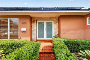 8805 Sw 81st St Miami, FL 33173 - MLS#A11995132