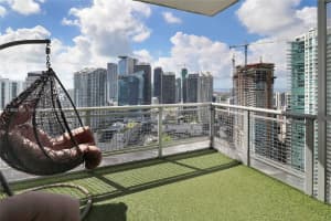 350 Miami Ave , Miami, FL 33130 - MLS#A11995154