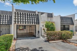 6161 90th Ct , Miami, FL 33173 - MLS#A11995158