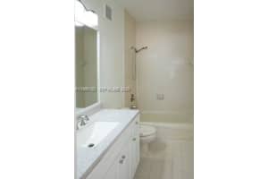 7070 177th St , Hialeah, FL 33015 - MLS#A11995180